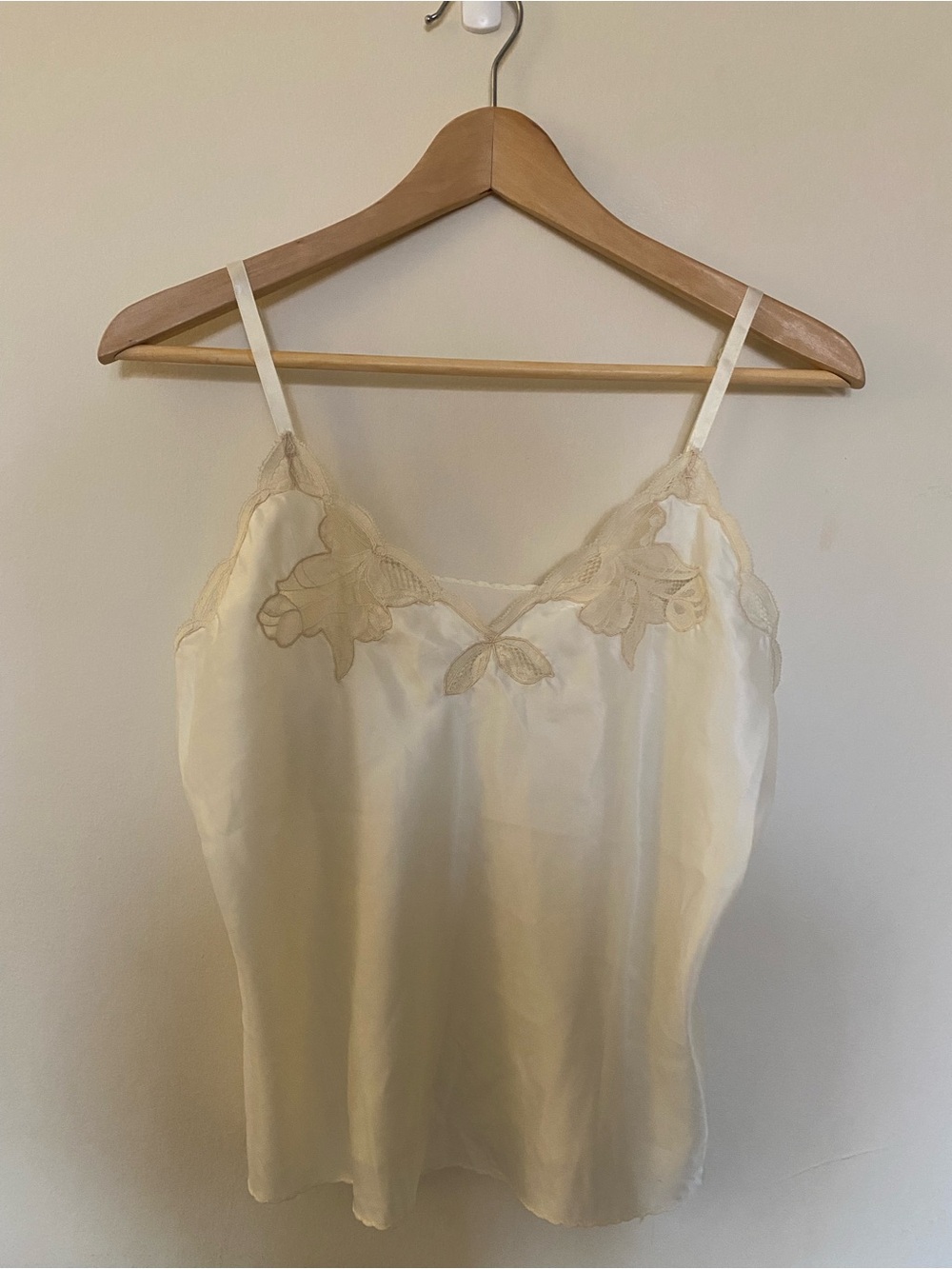 Vintage Lace Trim Camisole Tank Top - Ivory